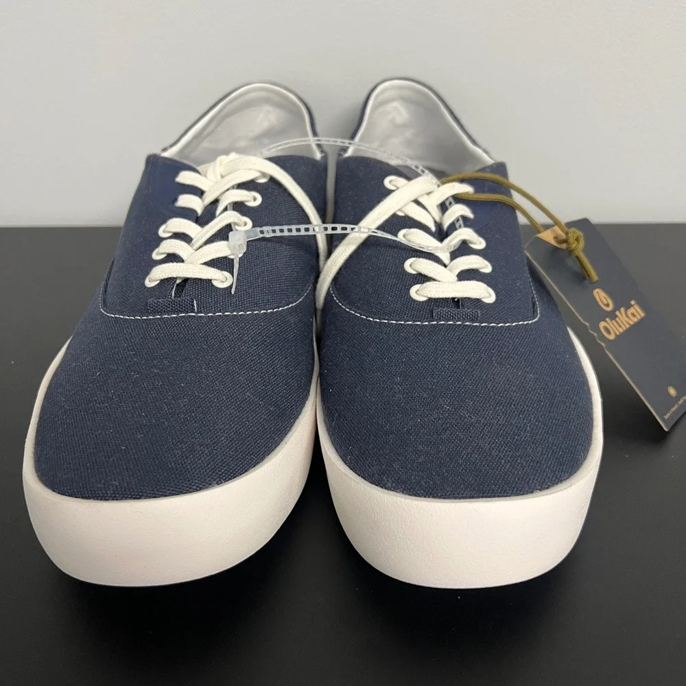 OluKai tradewind sneakers